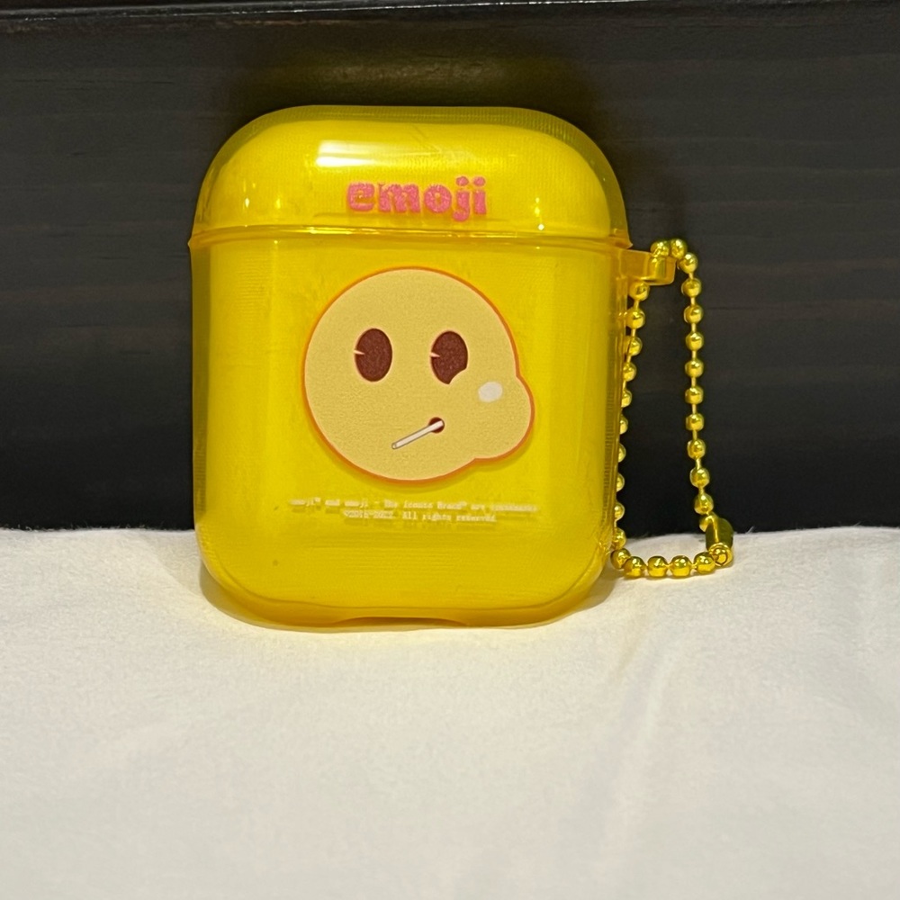 New AirPods case